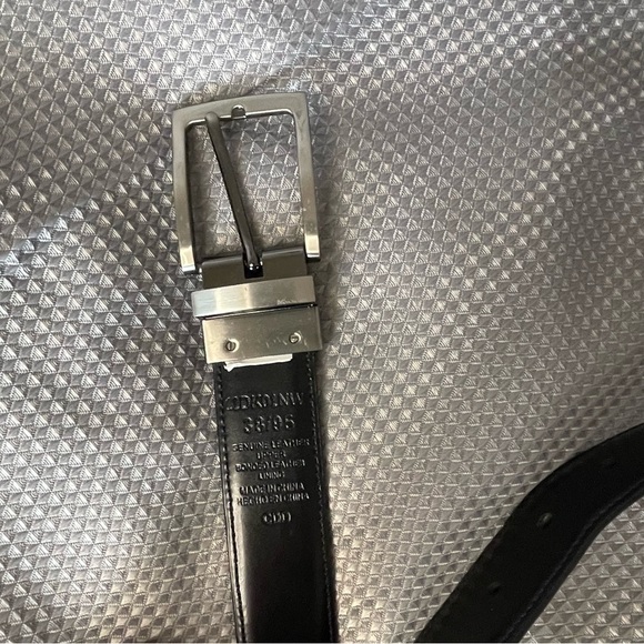 DOCKERS Men’s Brown Black Leather Reversible Double Sided Belt Size 38 95 - Picture 3 of 6